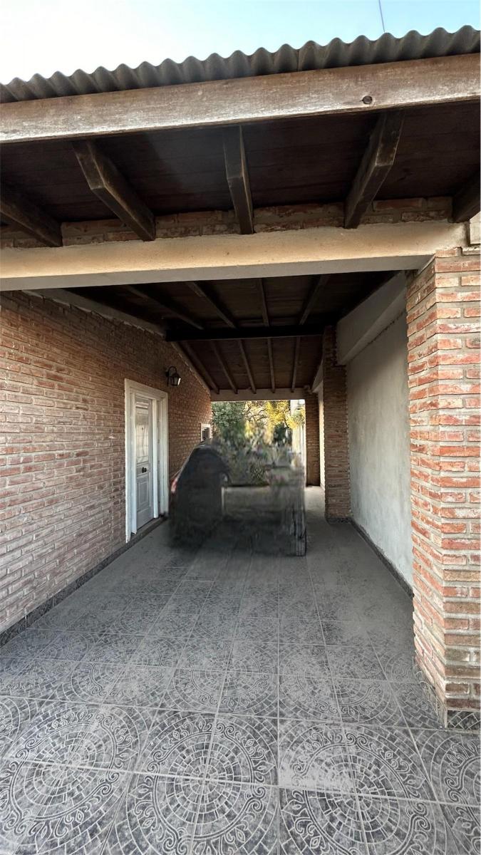 Foto de Casa con pileta Arbilla 1, Alvear, imagen 3