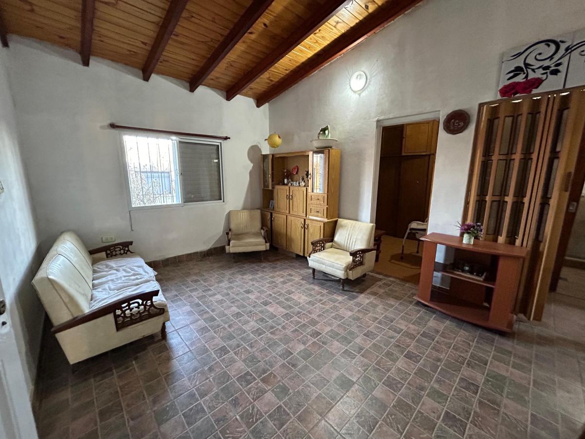 Foto de Casa con pileta Arbilla 1, Alvear, imagen 2