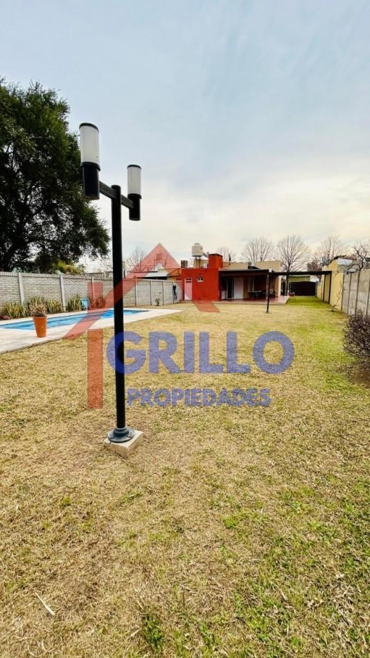 Foto de Casa con 637 m² en venta en Coronel Bogado con 2 dormitorios, imagen 2