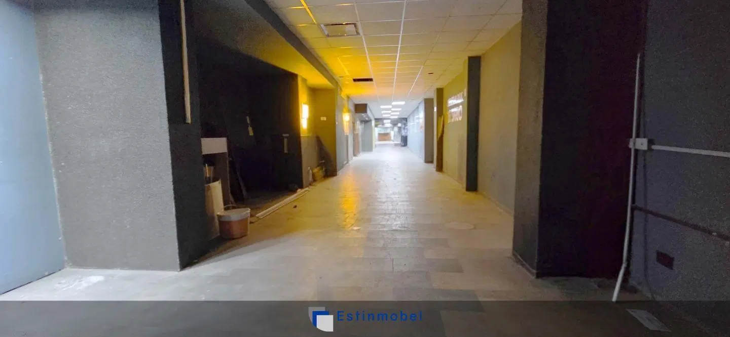 ALQUILER | LOCAL | 530M2 | SAN NICOLAS 3