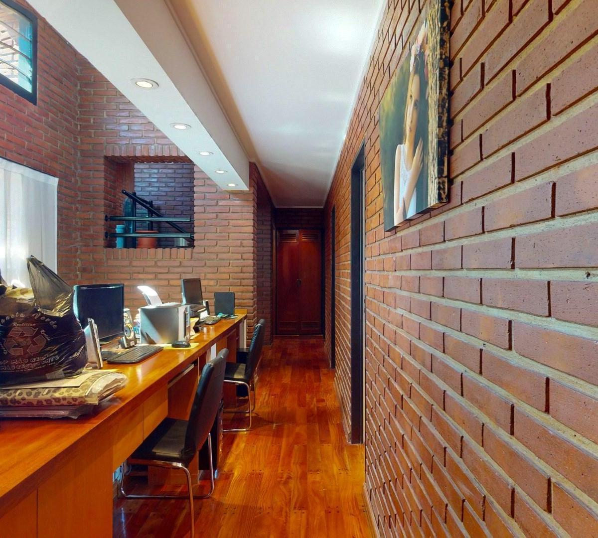 Foto de Casa APTO BANCO en Venta en La Plata ubicado en La Plata, G.B.A. Zona, imagen 4
