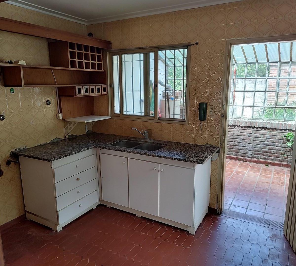 Foto de Casa 2 dormitorios en Venta con quincho apto banco en Villa Elisa, La, imagen 2
