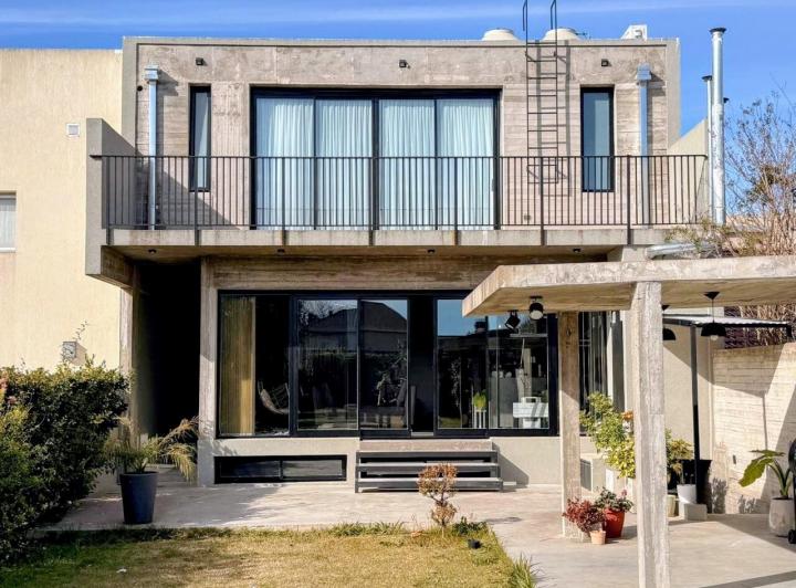 Casa en Venta en Manuel B. Gonnet, La Plata, G.B.A. Zona Sur