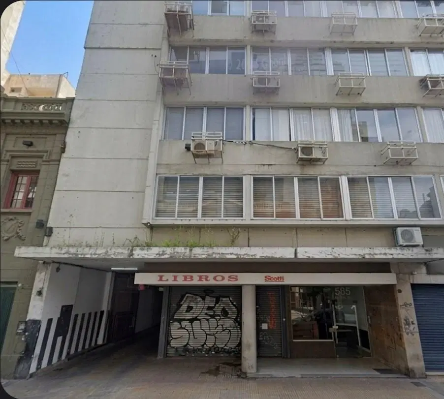 Cochera Fija  en Venta en La Plata, G.B.A. Zona Sur, Argentina 5