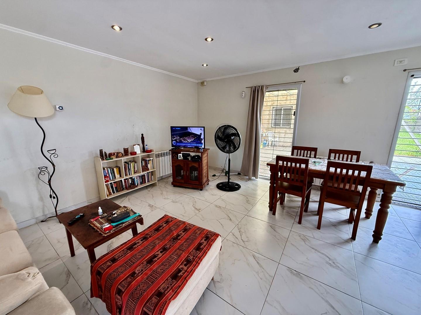 Foto de Casa Chalet en Venta en La Plata, G.B.A. Zona Sur, imagen 4