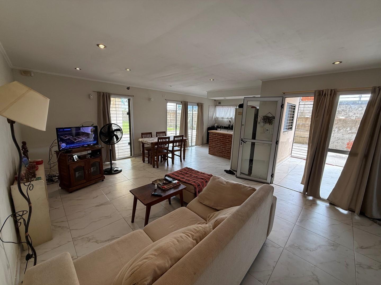 Foto de Casa Chalet en Venta en La Plata, G.B.A. Zona Sur, imagen 5