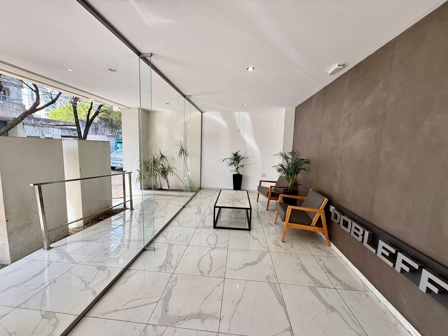 Foto de Departamento Semipiso en Venta de categoría en La Plata, imagen 4