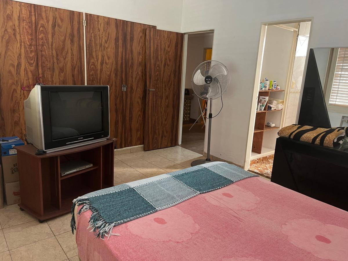 Casa Venta 5 Ambientes Versalles 2