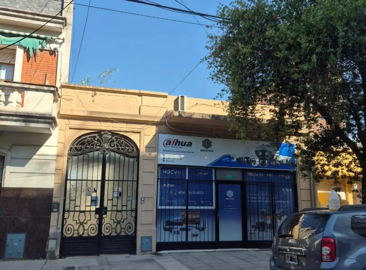 VENTA de LOCAL en VILLA GRAL MITRE 1