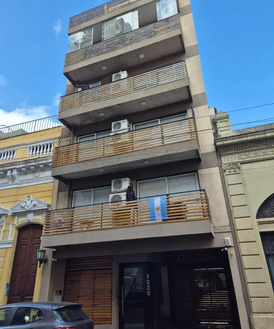 Departamento en Monserrat 3