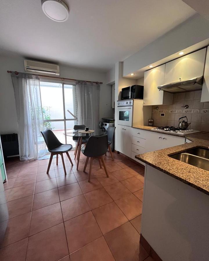 Foto de VENTA de CASA en VILLA DEL PARQUE, imagen 1