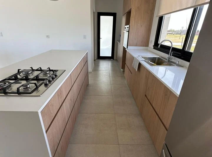Alquiler Anual casa a estrenar 5