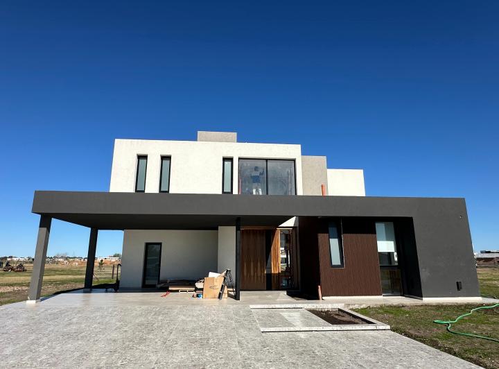 Alquiler Anual casa a estrenar 1