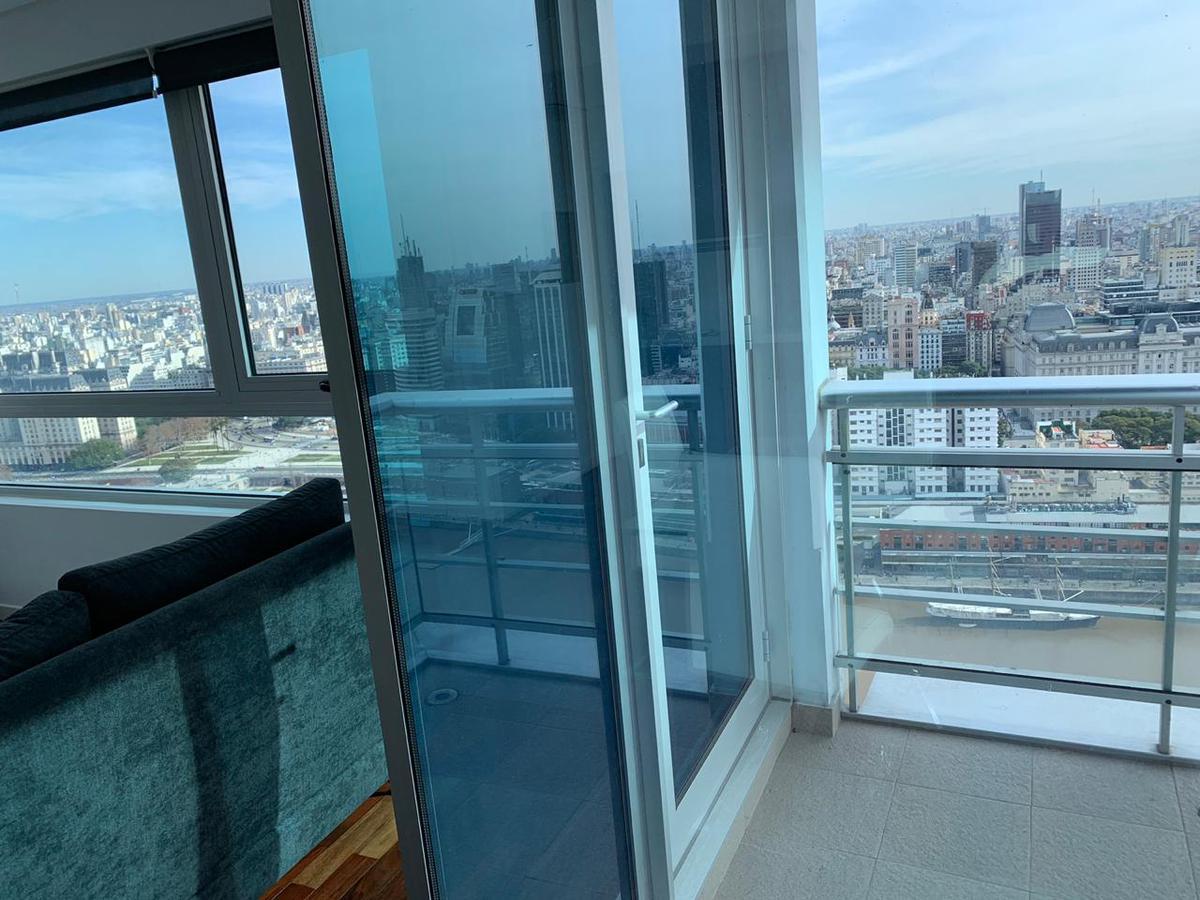 2 Ambientes Piso Muy Alto C/cochera Torres del Yacht 3