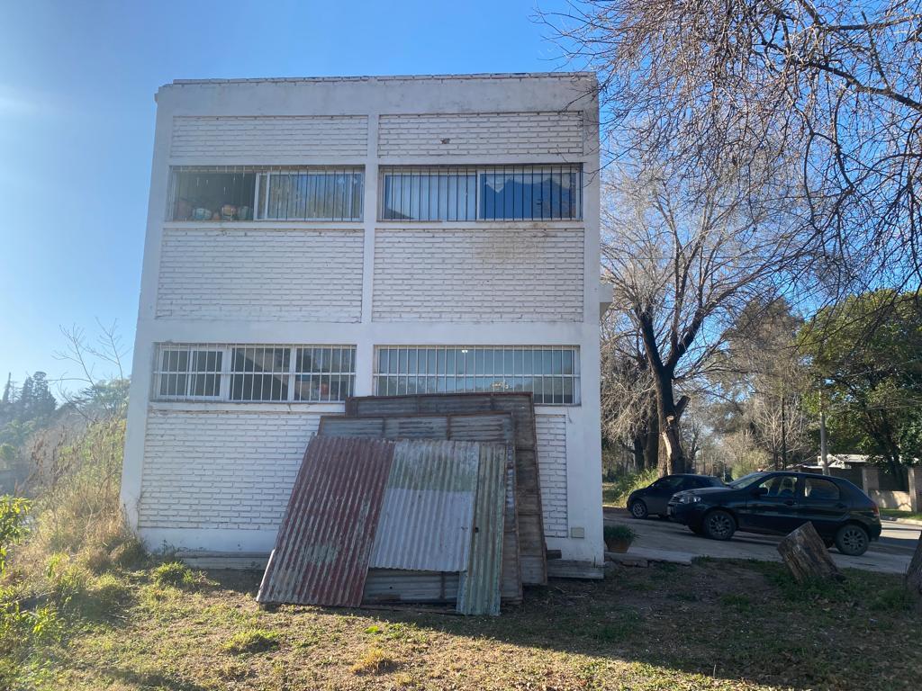 Villa Allende Cumbre, Venta de Galpón con Oficinas 3