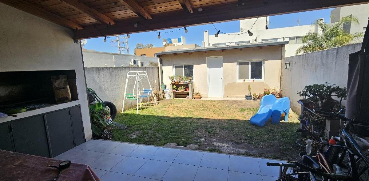 Duplex en Venta de 3 Dorm. en Claros del Bosque Barrio Cerrado 3