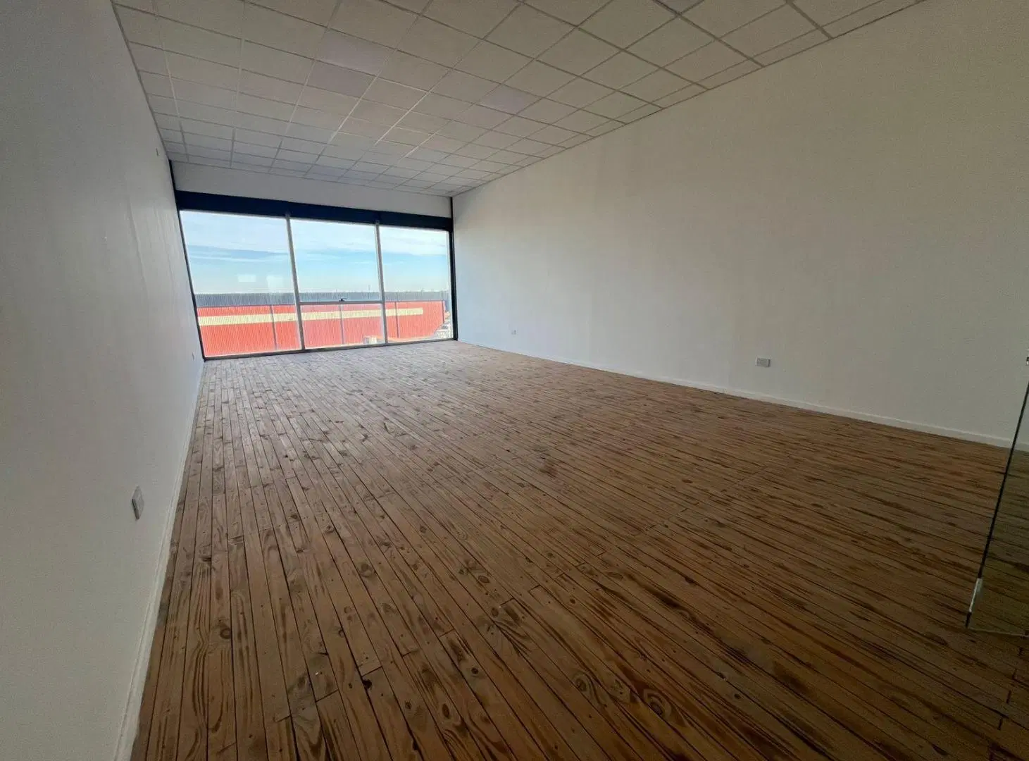 Alquiler oficina en polo 52 2