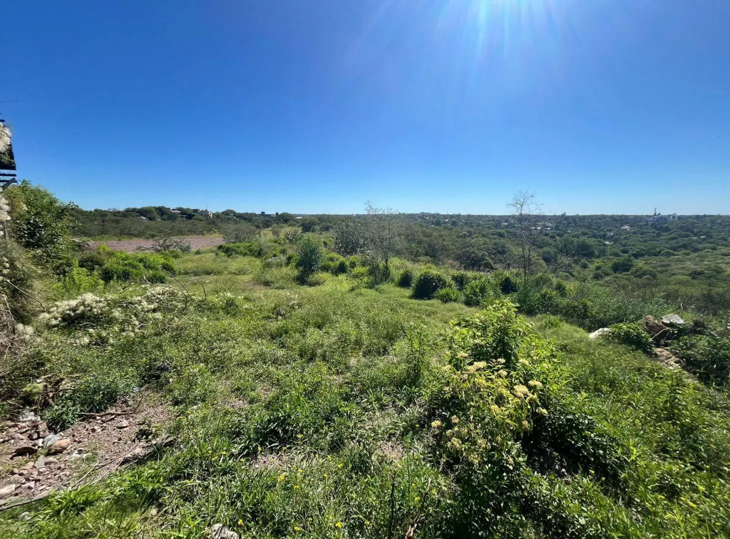 se vende Lote para desarrollar en villa allende 3