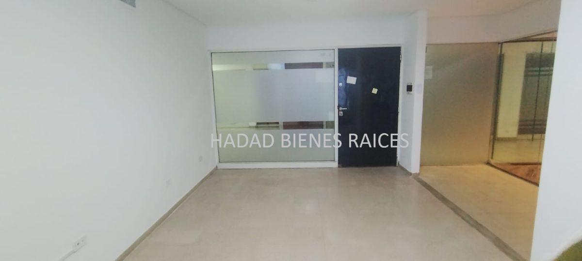 Alquilo oficina Galeria Planeta