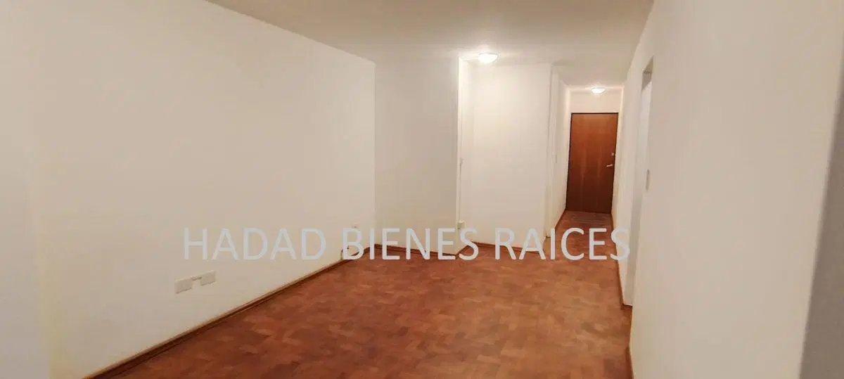 Alquilo departamento sobre Av. Maipu 2