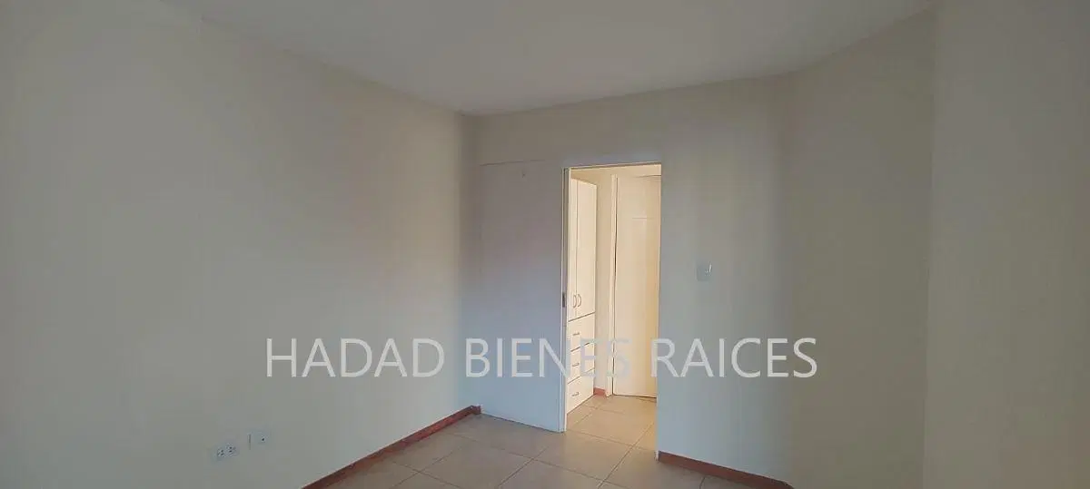 Alquilo departamento en Nueva Cordoba 4