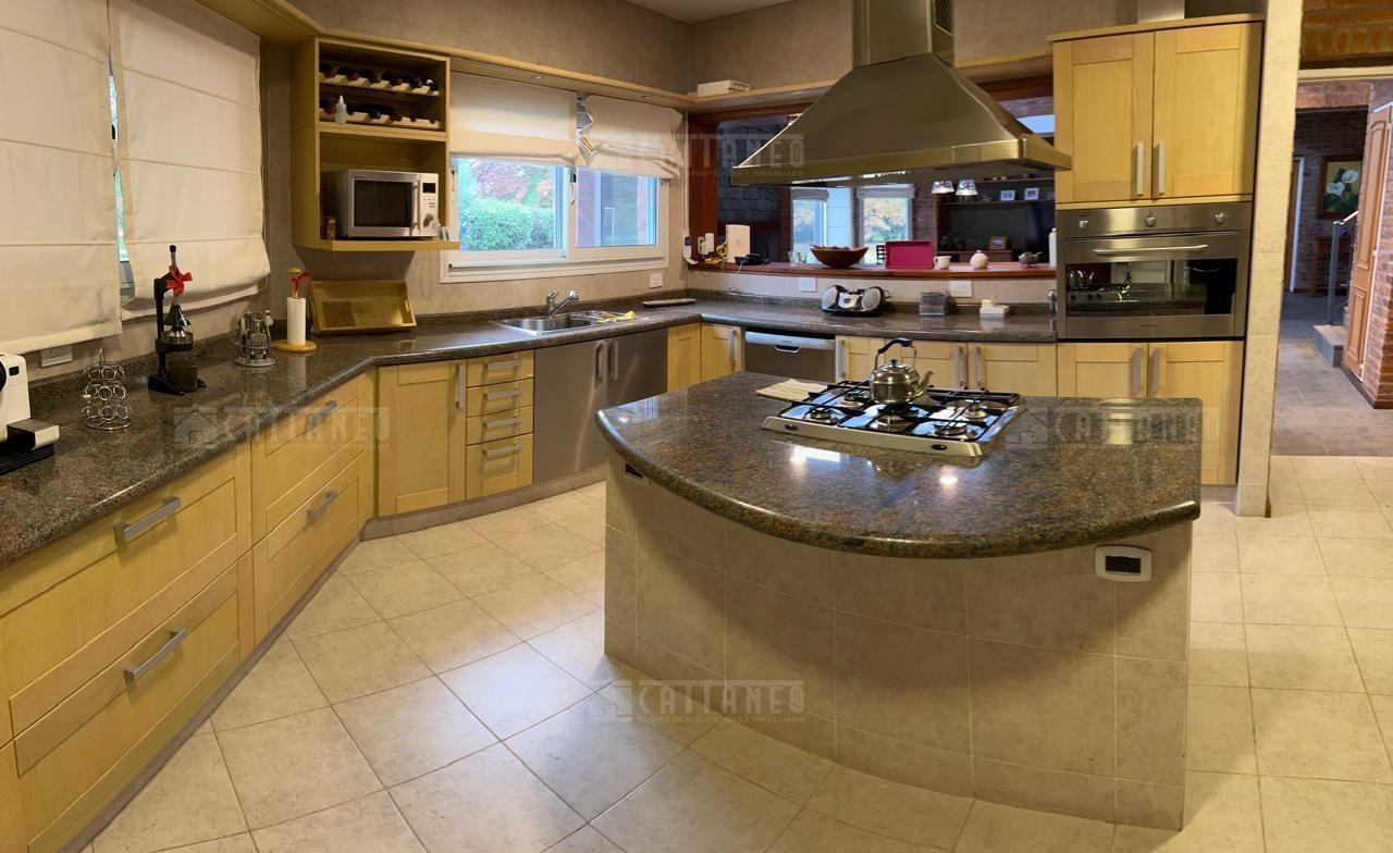 Foto de Casa en Venta en La Martona, Cañuelas, Resto de la Provincia, imagen 2