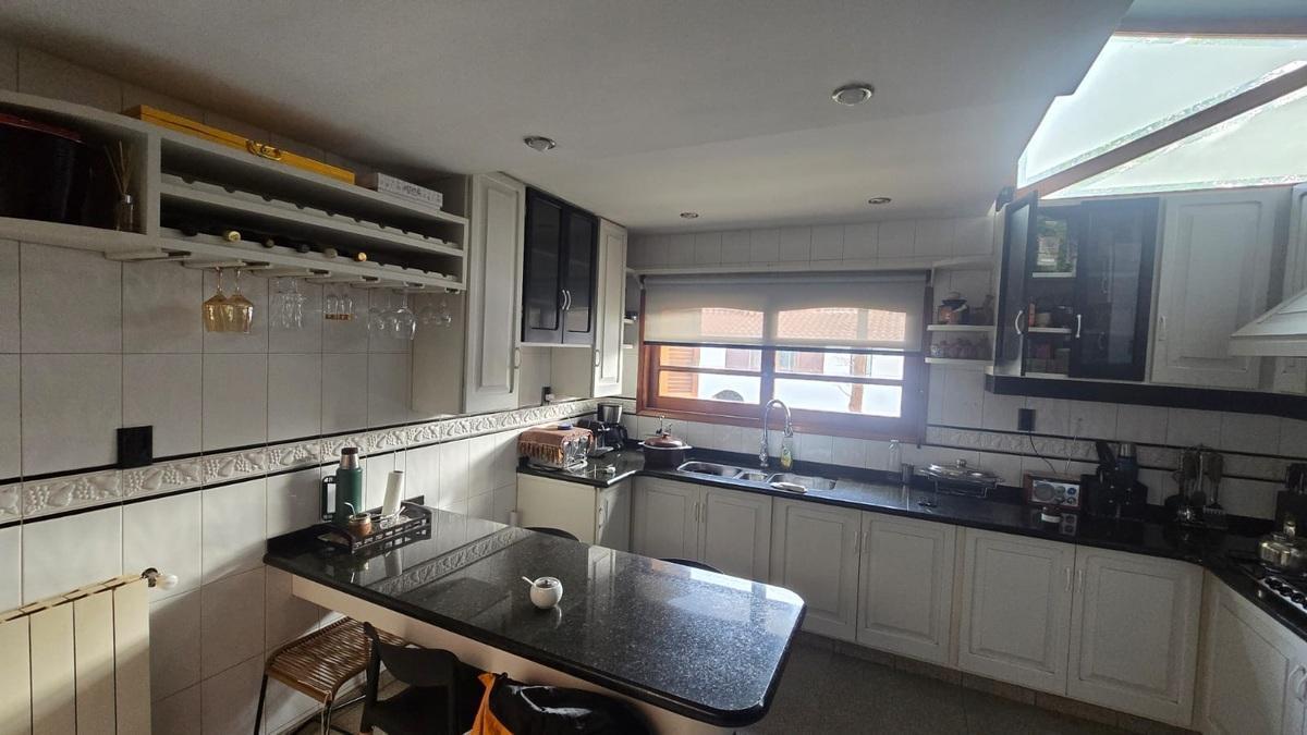 Foto de Vendo Permuto Financio- Casa estilo Americana en san Rafael Mendoza, imagen 4
