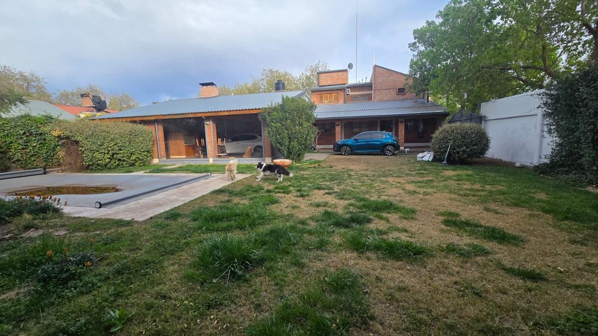 Foto de Vendo Permuto Financio- Casa estilo Americana en san Rafael Mendoza, imagen 3