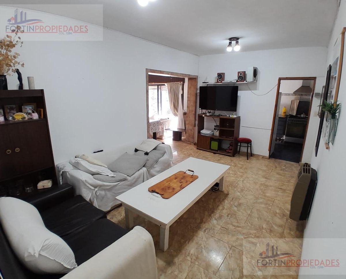 Casa en Venta en 3 E/ 47 y 48 Villa Elisa, La Plata 1