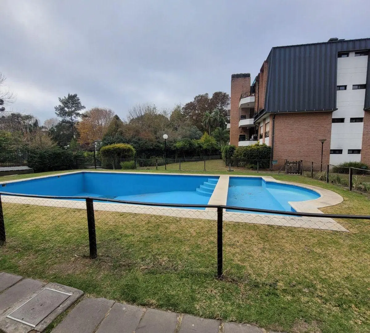 Excelente Departamento 2 Ambientes Apto Crédito Ideal Inversión para Renta! 2