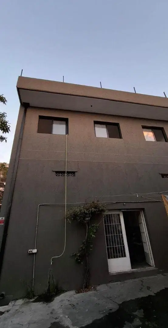Estupendo Galpón/local/depósito Zonificación C2u3e Disponible Julio 2026! 2