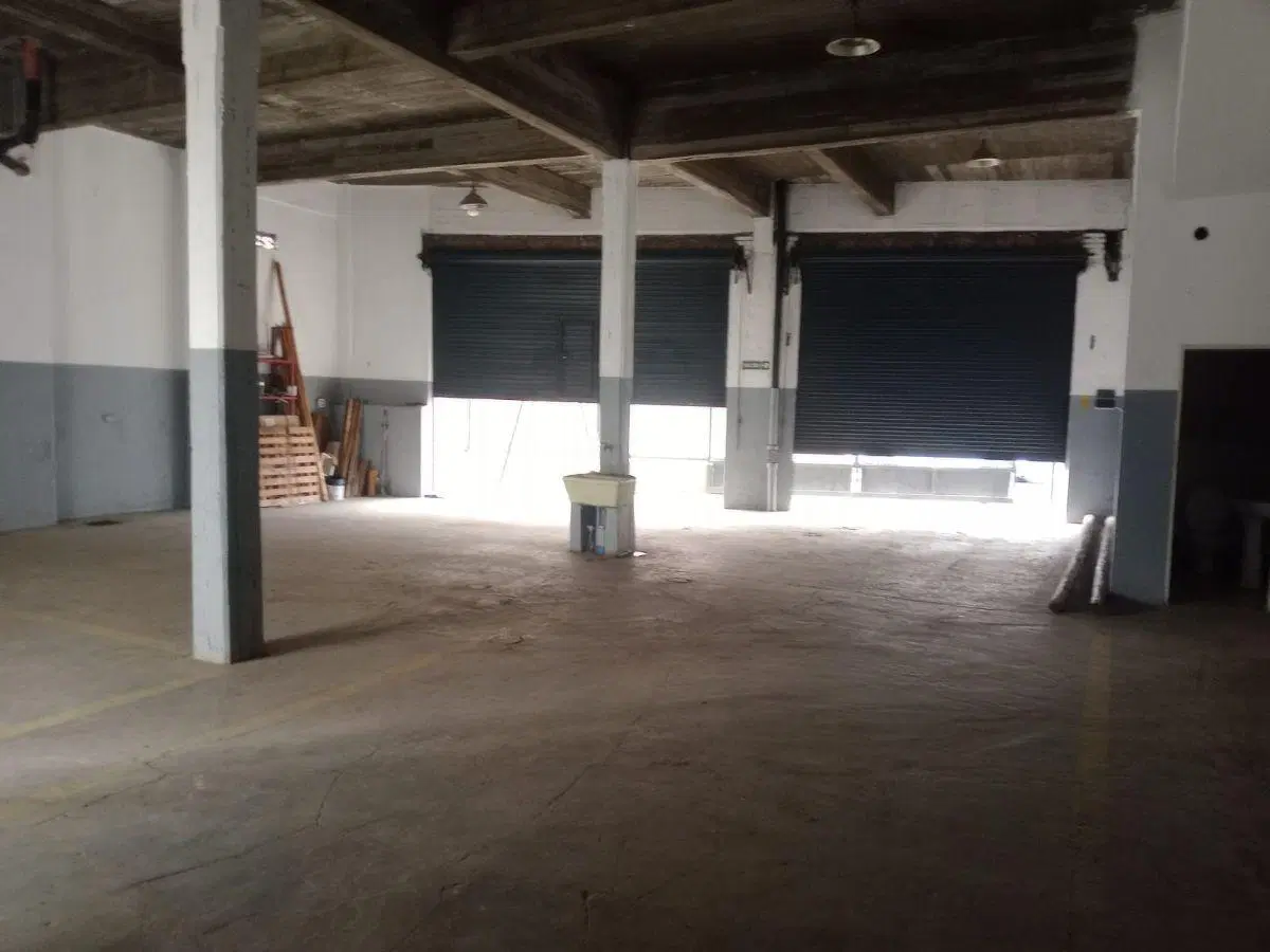 Estupendo Galpón/local/depósito Zonificación C2u3e Disponible Julio 2026! 5