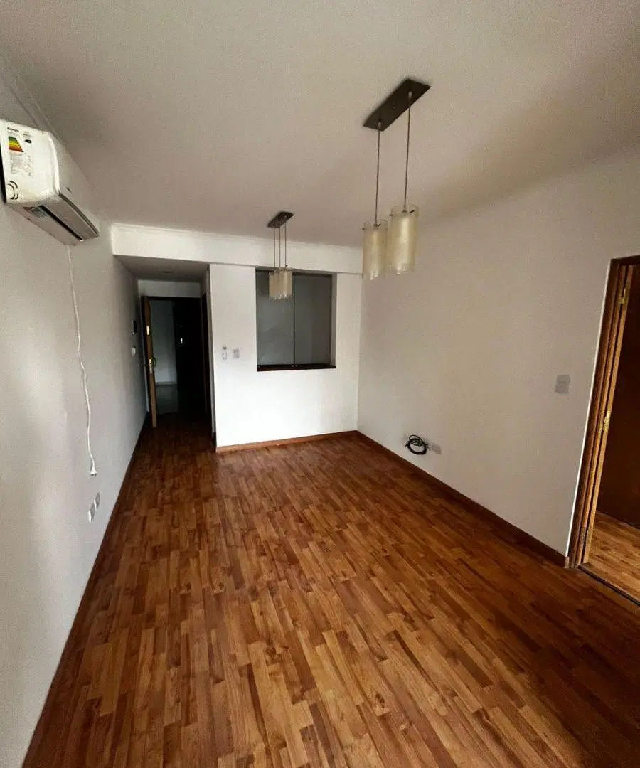 Alquilo departameno de un dormitorio con cochera La Plata 3