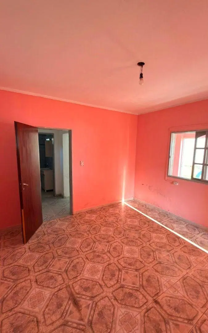 Alquilo casa de dos dormitorios en La Plata 4