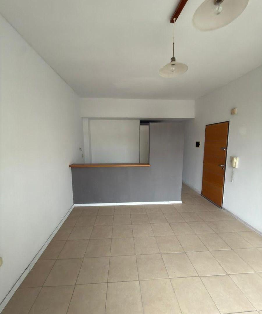 Foto de Departamento en alquiler 2 dormitorios La Plata Calle 34 entre 8 y 9, imagen 1