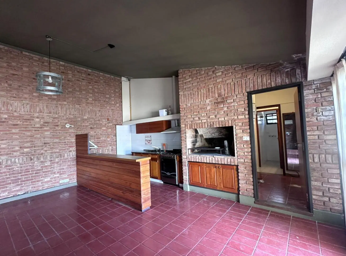 CASA 2 DORM EN BARRIO URCA, EXCELENTE UBICACION 5