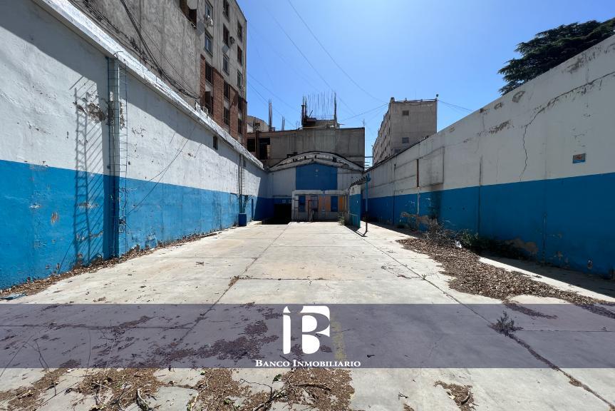 Lote Céntrico. Calle Patricias Mendocinas