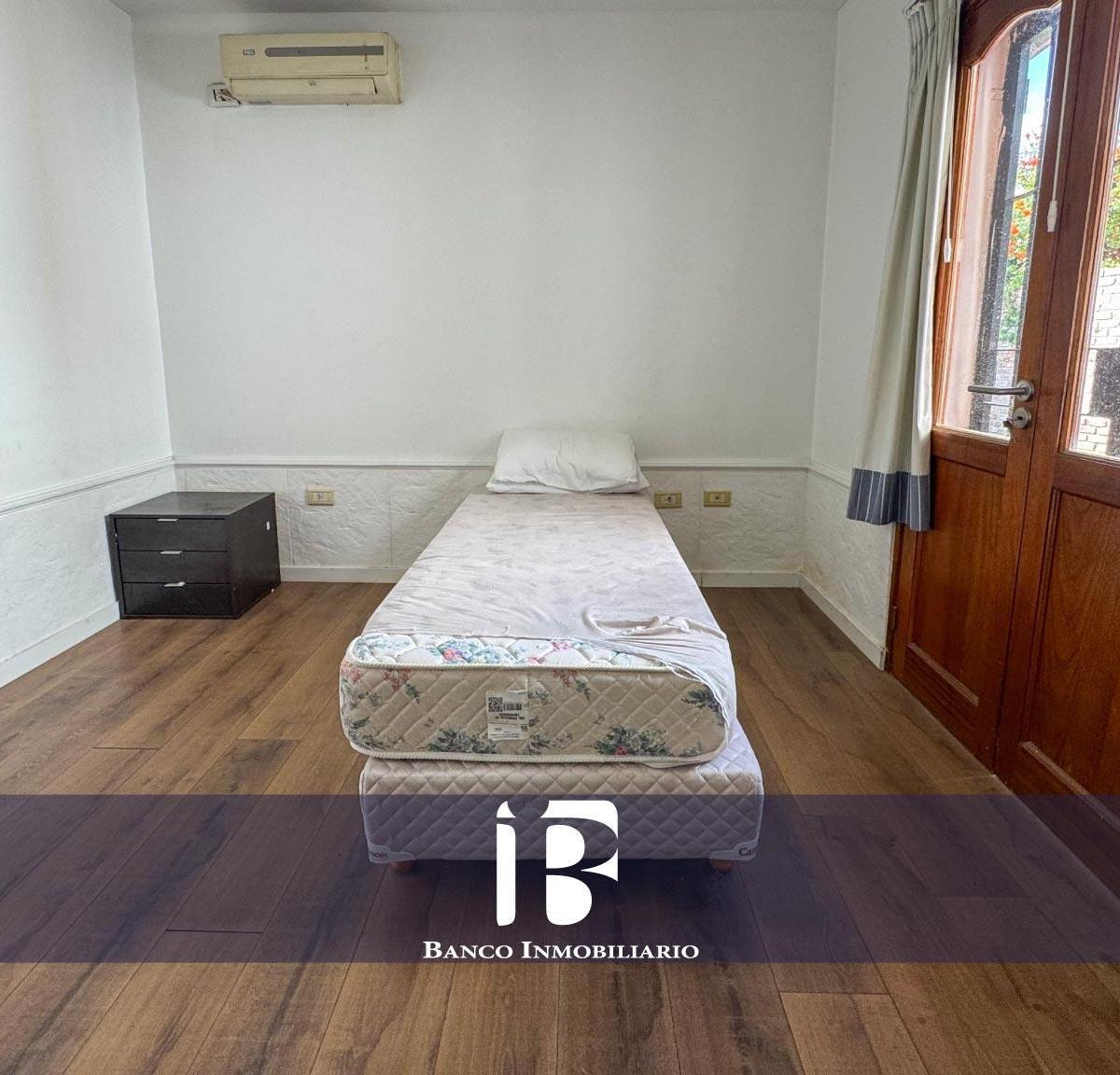 Casa en Alto Dorrego 4