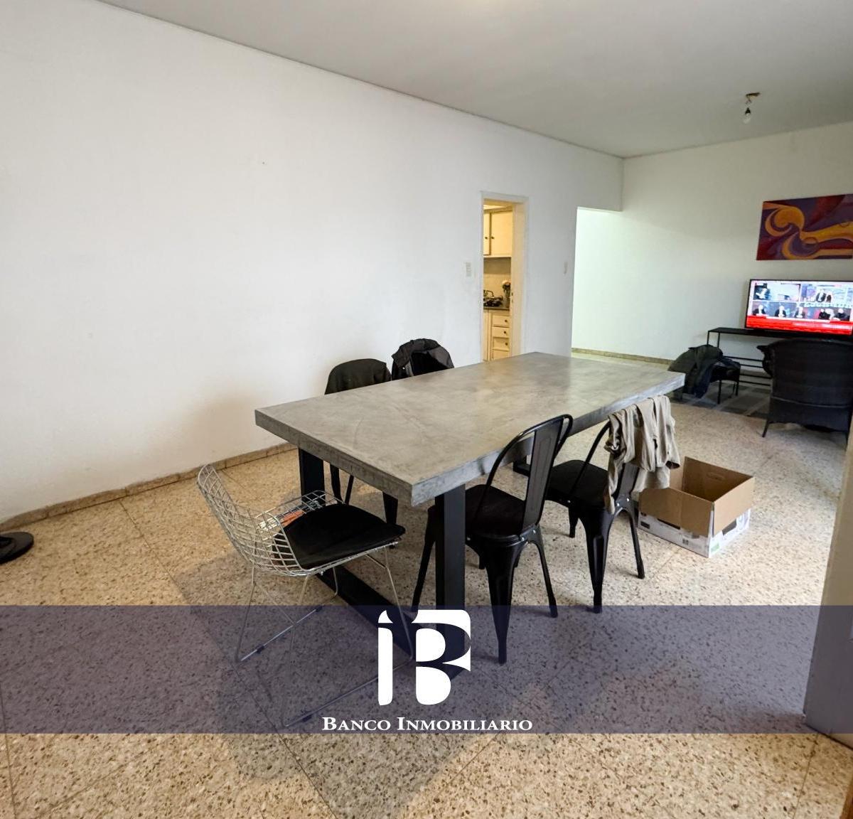 Departamento en Av San Martín 3