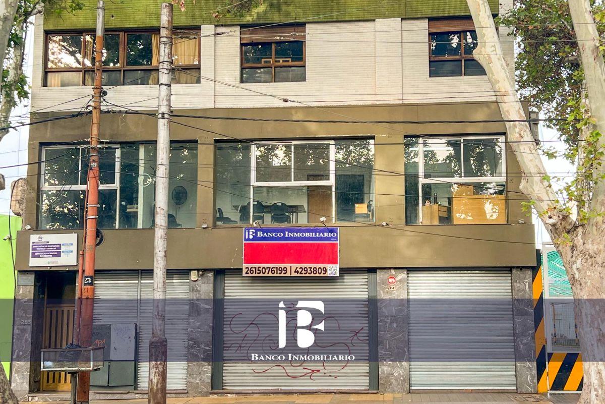 Local en Avenida San Martin