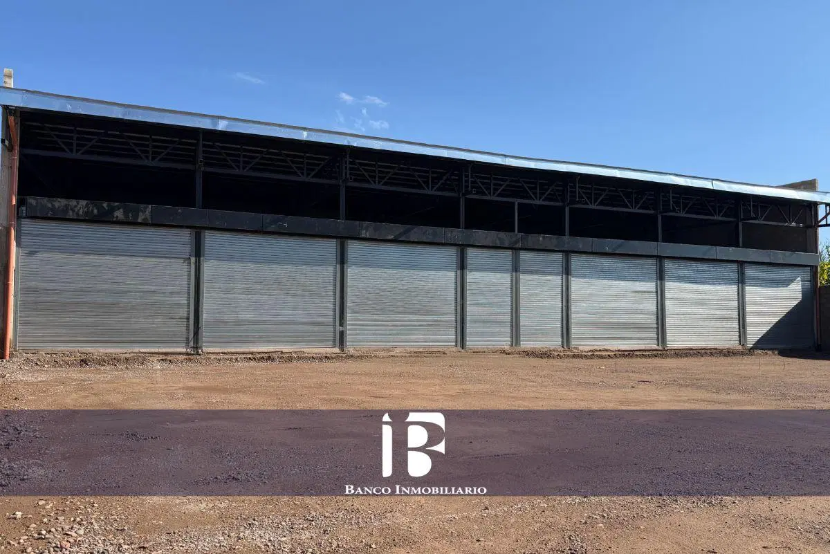 Local Comercial en Carril Ponce y Acceso Este 2