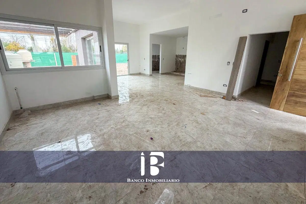 Casa a estrenar Milcayac II Barrio Privado 3