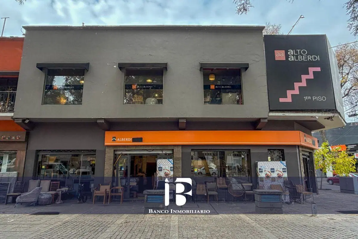 Local Comercial en Alameda. Av. San Martín 3
