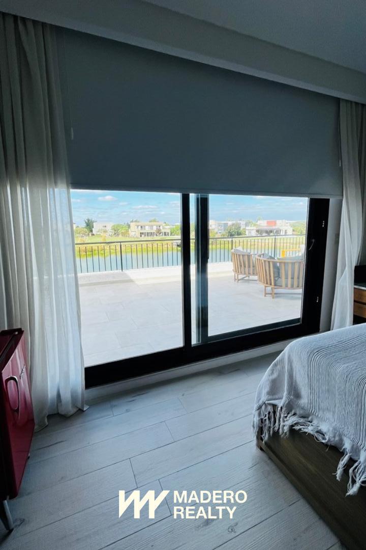 Casa en El Canton - 8 Ambientes - 360 m² 2