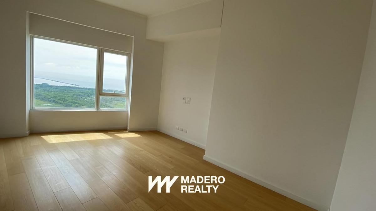 Alvear Tower - 6 Ambientes Dependencia - 365 m² 5