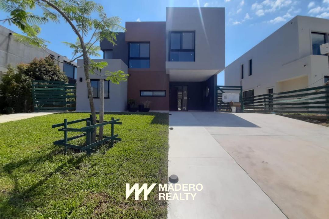 Casa 6 ambientes 5 dormitorios en suite en Castaños - Nordelta