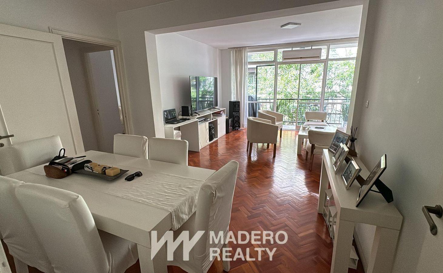 Departamento 4 ambientes con dependencia en Recoleta