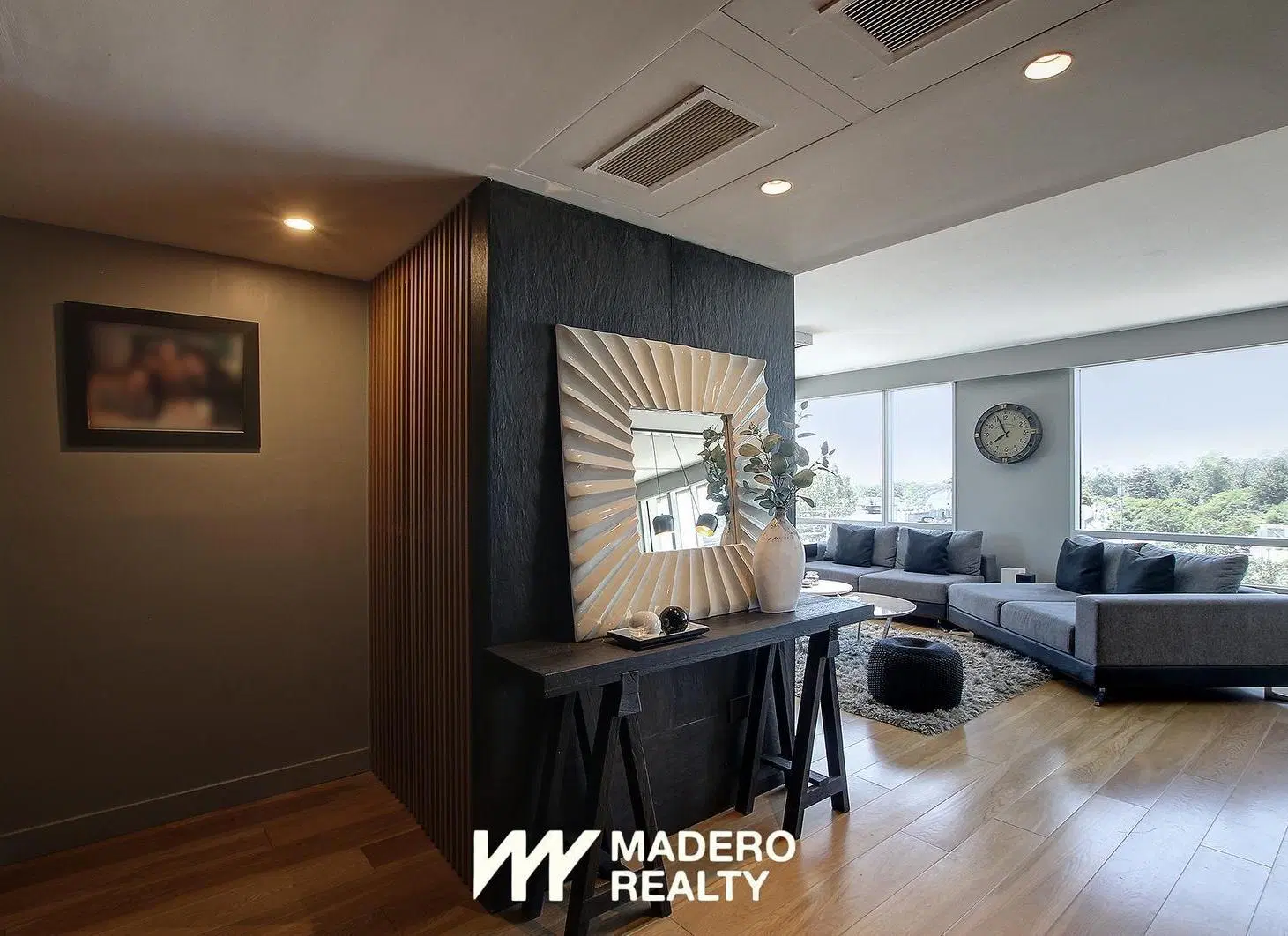Venta  y Alquiler Oportunidad Departamento 5