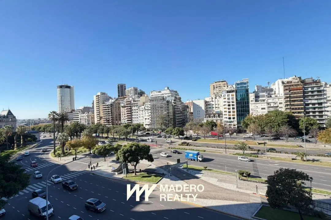 Venta de oficina en Retiro 4