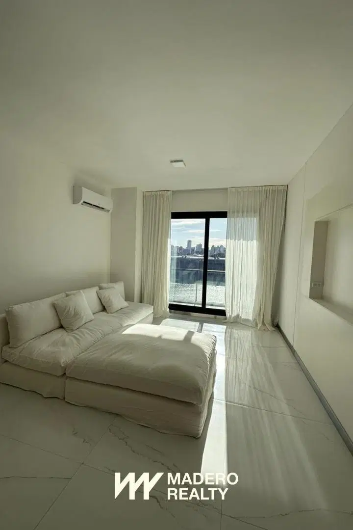 Venta de departamento 2 ambientes en Puerto Madero LINK TOWER 4